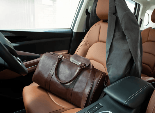 Duffle Bags vs. Backpacks: Which One's Right for You? - LeatherNoLeather