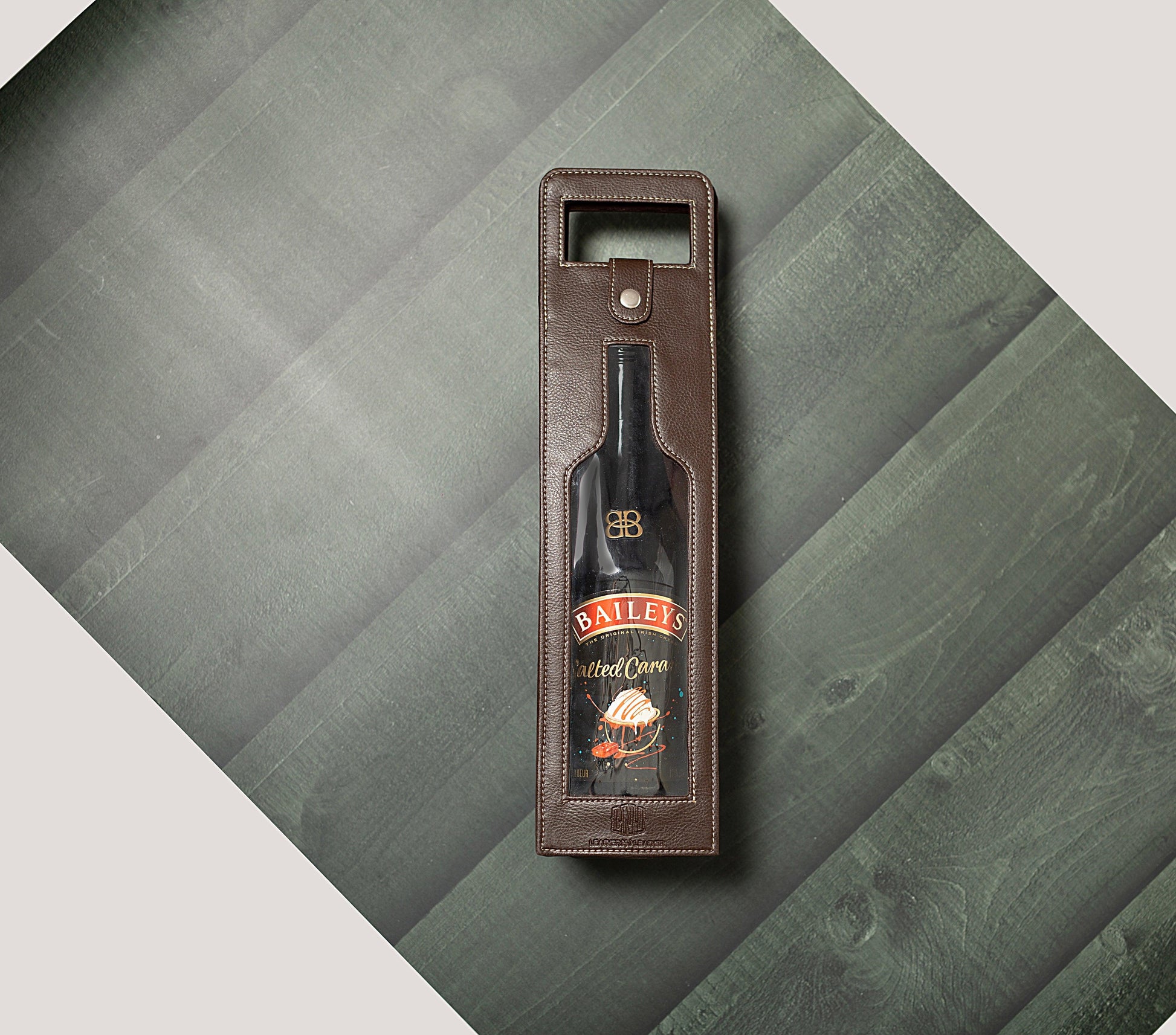Bottle Bag - LeatherNoLeather