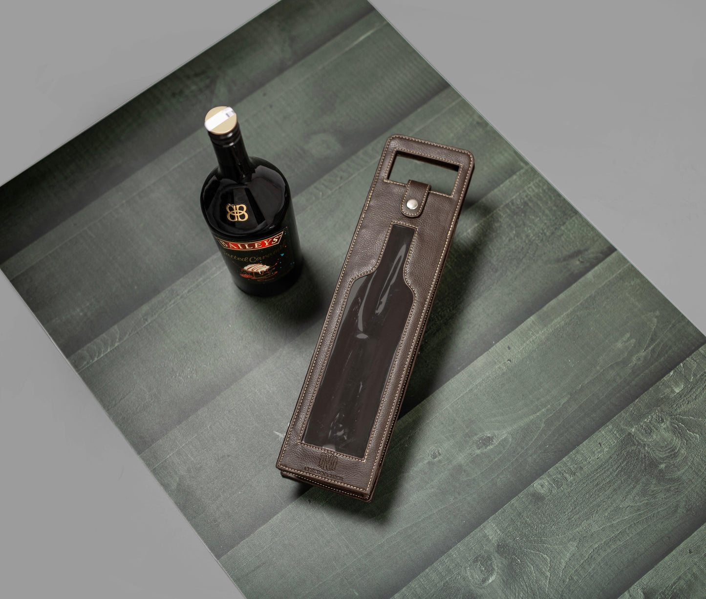 Bottle Bag - LeatherNoLeather