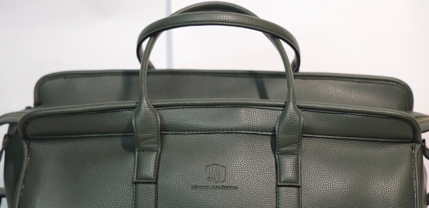 Nomad Duffle Bag - LeatherNoLeather