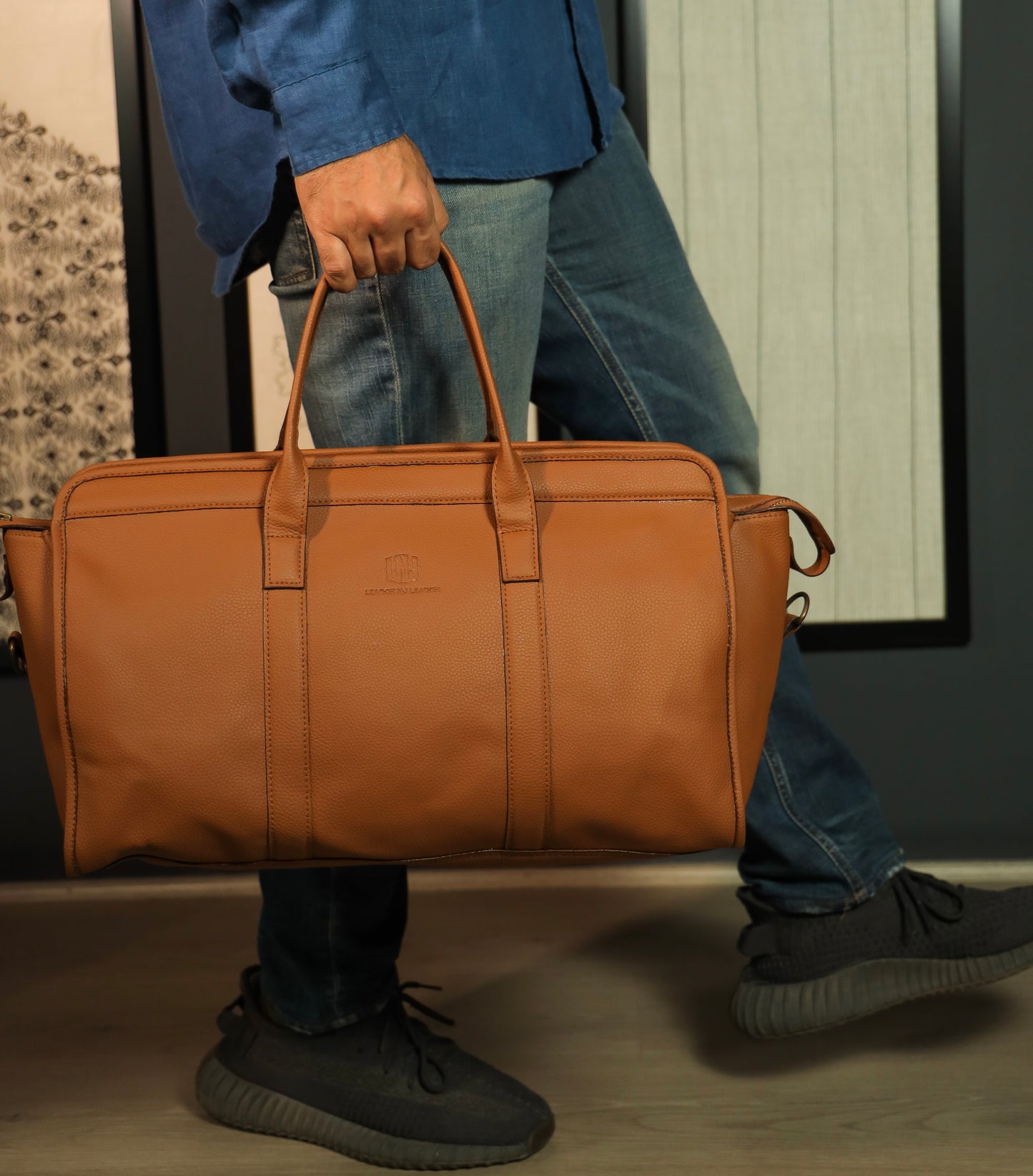 Nomad Duffle Bag - LeatherNoLeather