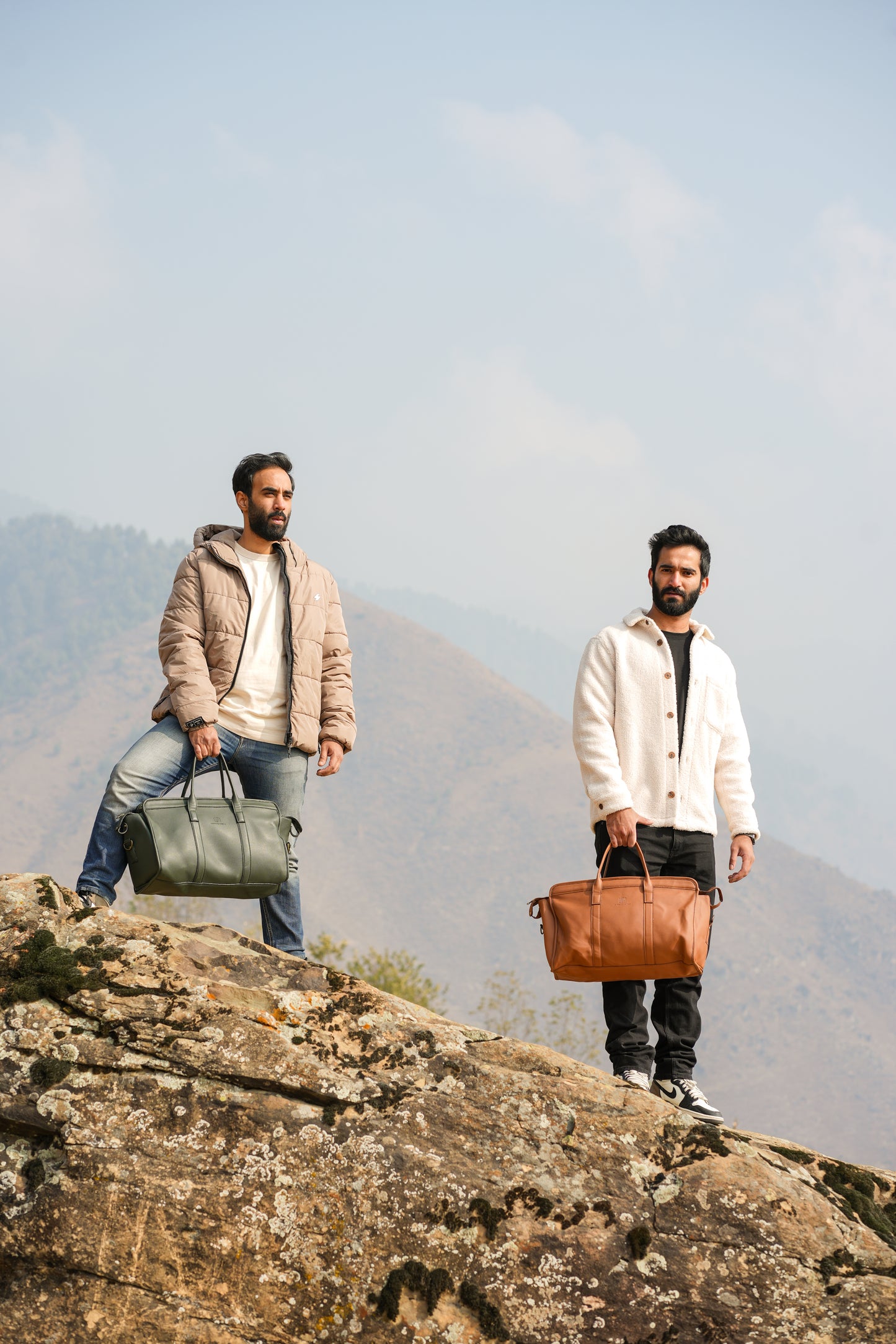 Nomad Duffle Bag - LeatherNoLeather