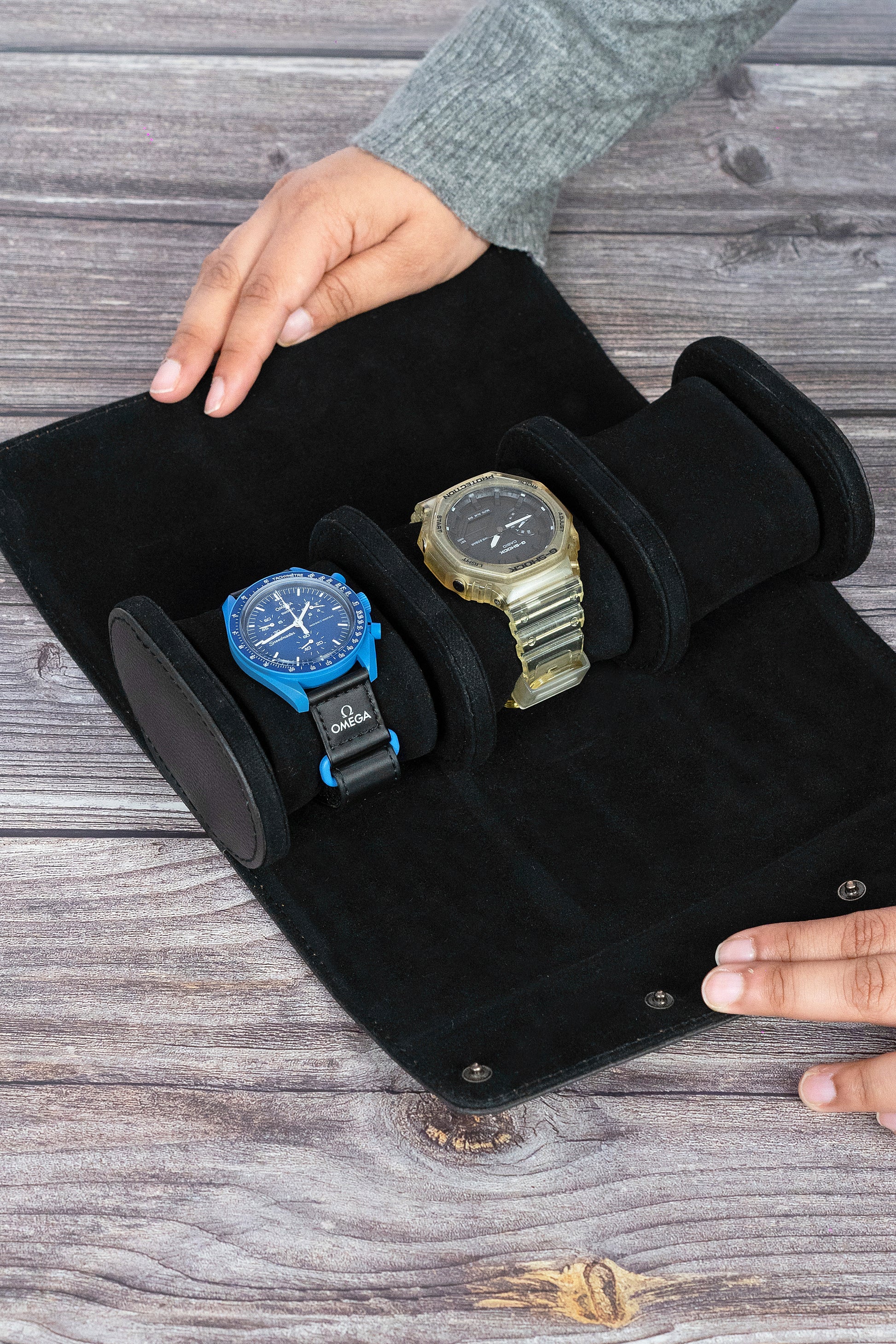 vegan leather watch box with 2 watches
