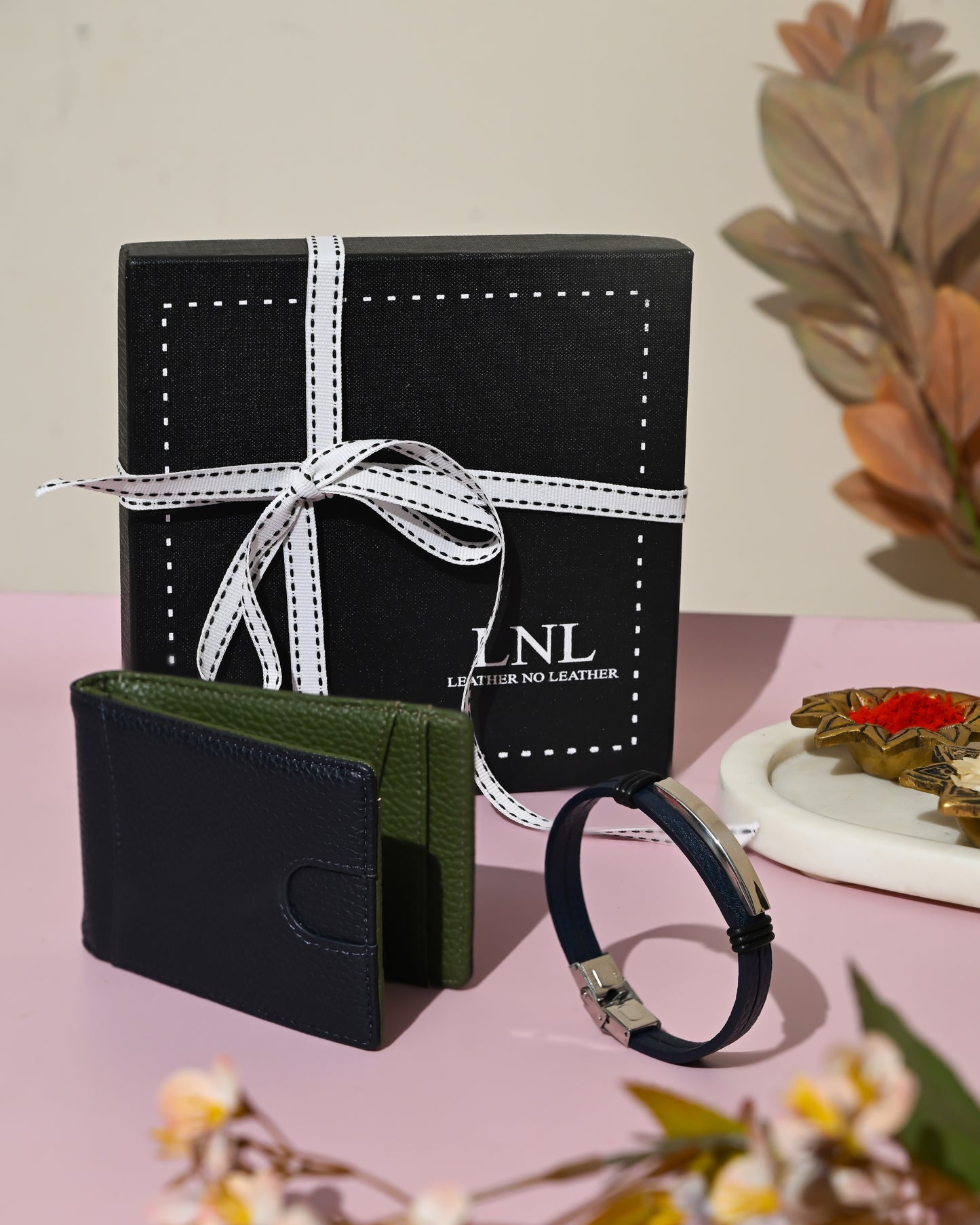 Rakhi Gift Box - Wallet + Rakhi